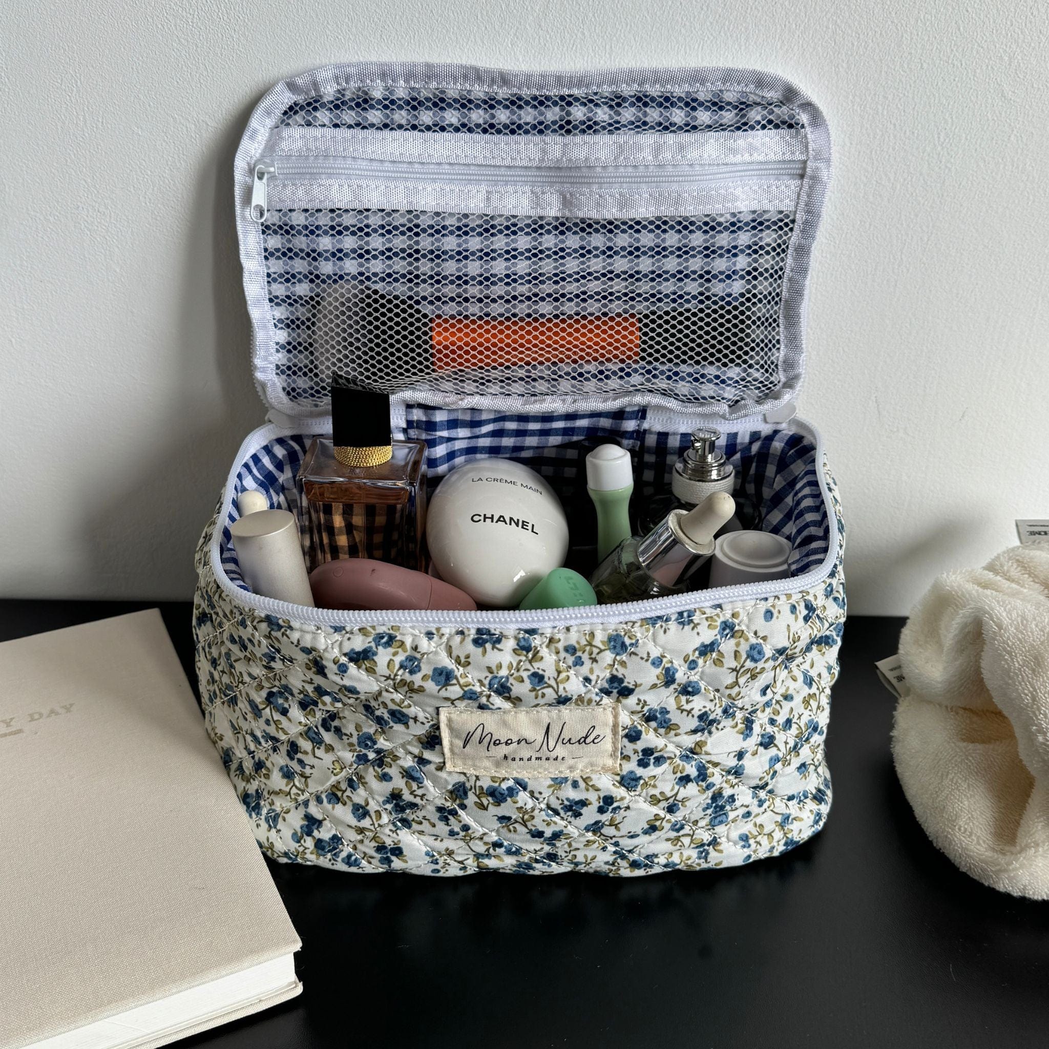 Moon Nude Spring Vanity Bag