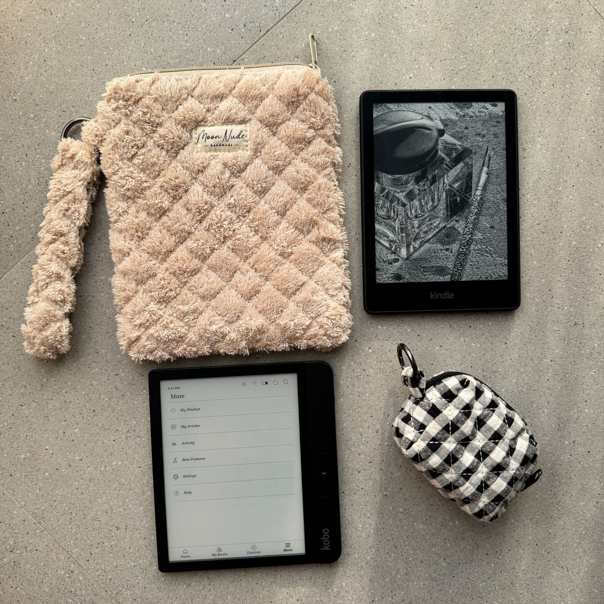 Teddy eReader Pouch